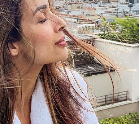 Arjun Kapoor wishes former girlfriend Malaika Arora on b’day: Keep soaring, smiling