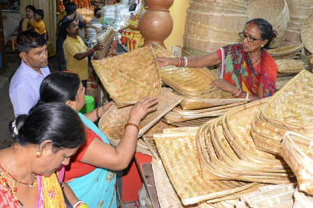 Chhath Puja 2025 to generate Rs 38,000 crore trade across India: CAIT